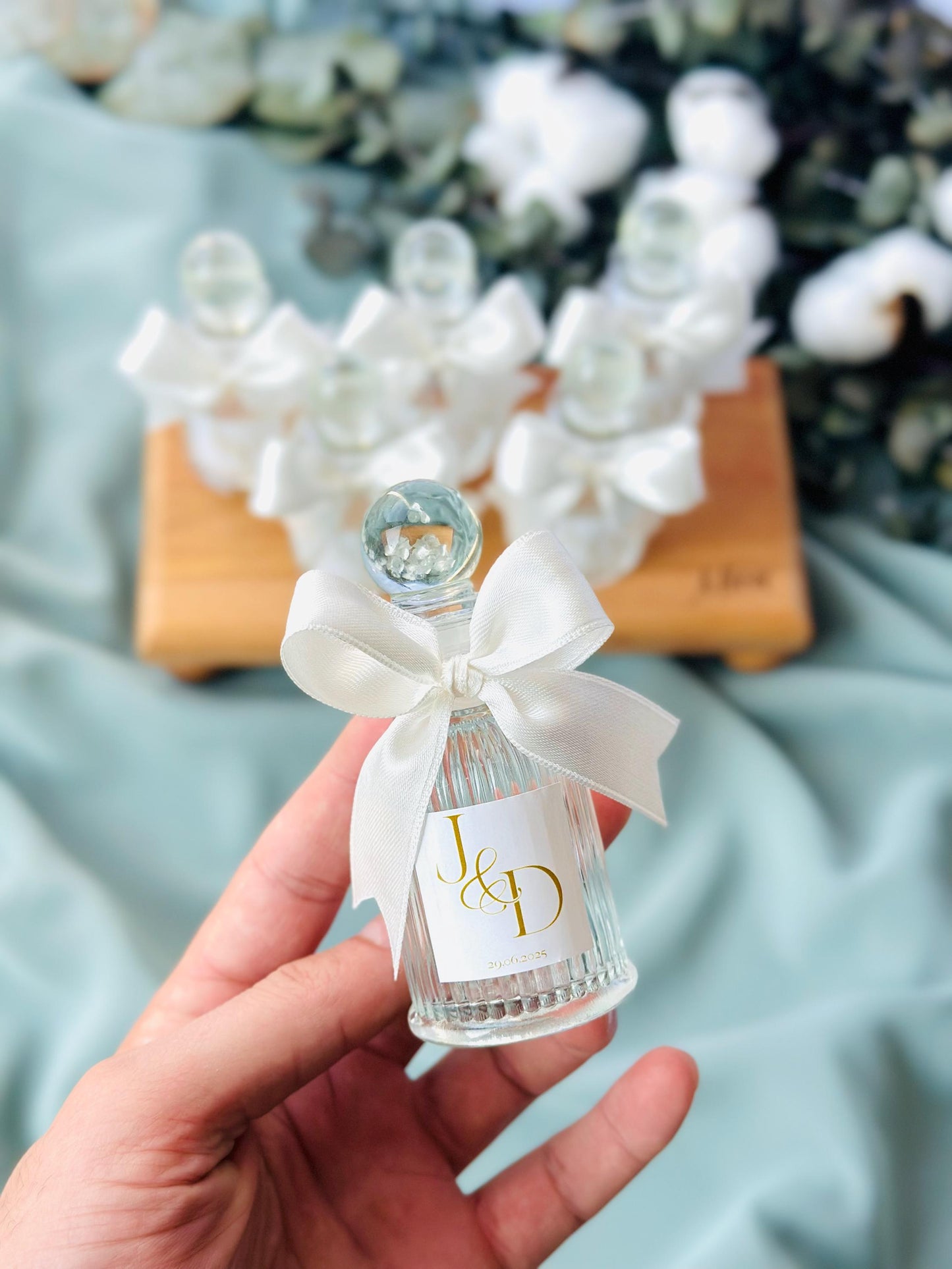 Empty Glass Cologne Bottles, Wedding Favors, Engagement Favors, Baptism Bottle, Holy Communion, Christening Favors, Bride Baptism
