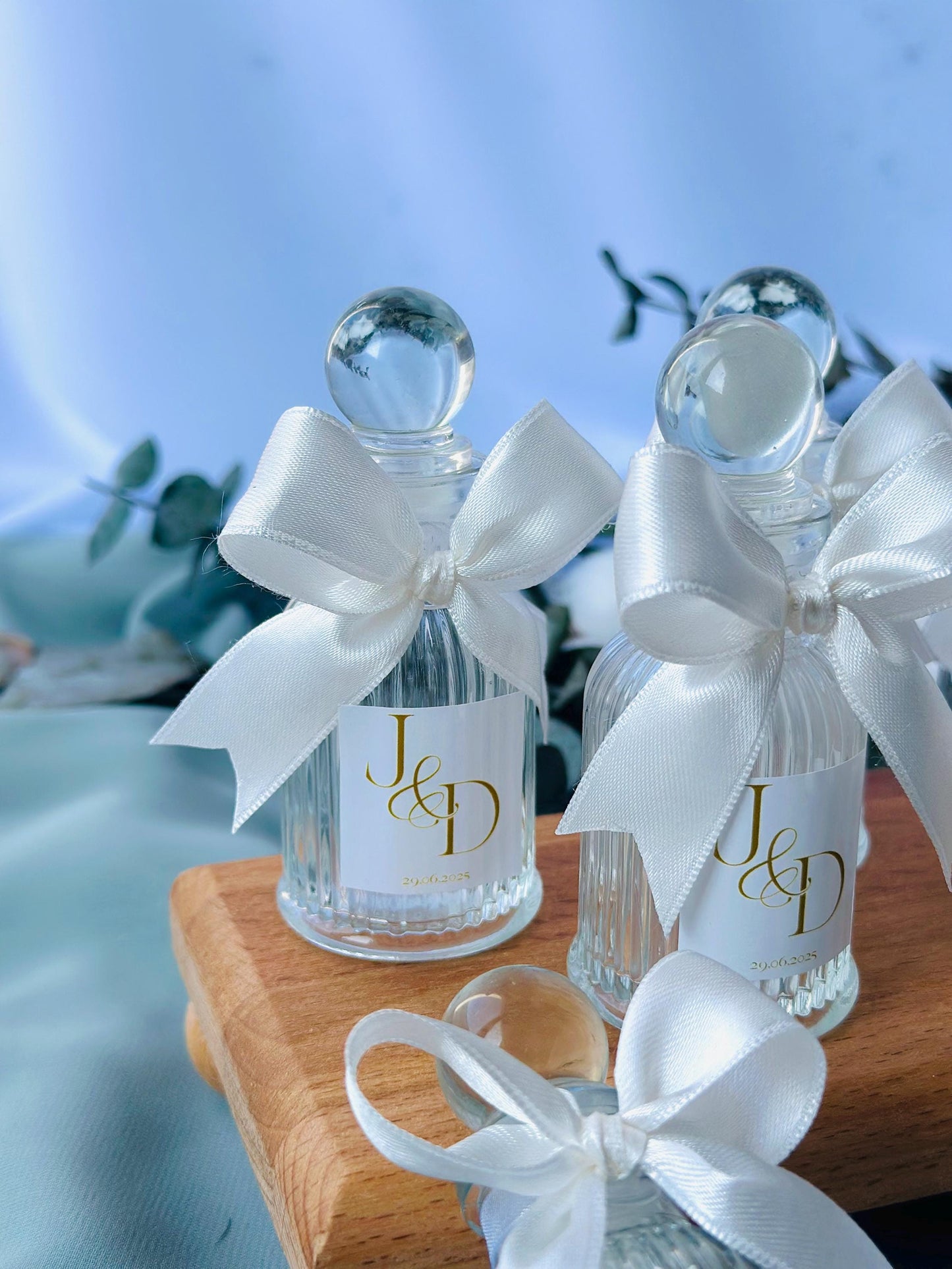 Empty Glass Cologne Bottles, Wedding Favors, Engagement Favors, Baptism Bottle, Holy Communion, Christening Favors, Bride Baptism