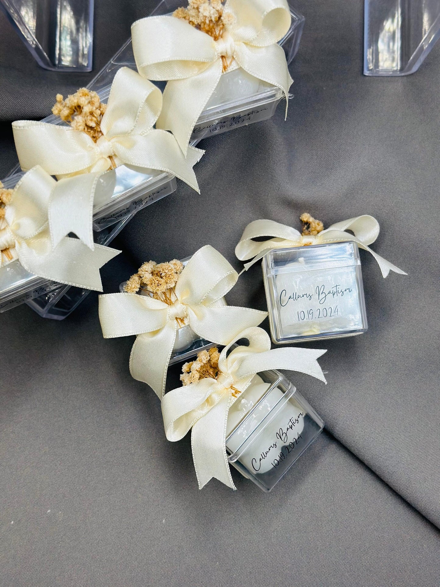 Personalized Bubble Candle Wedding Favors For Guests in Bulk, Special Wedding Candle, Engagement and Henna Gift, Unique Favors, Bulk Favors