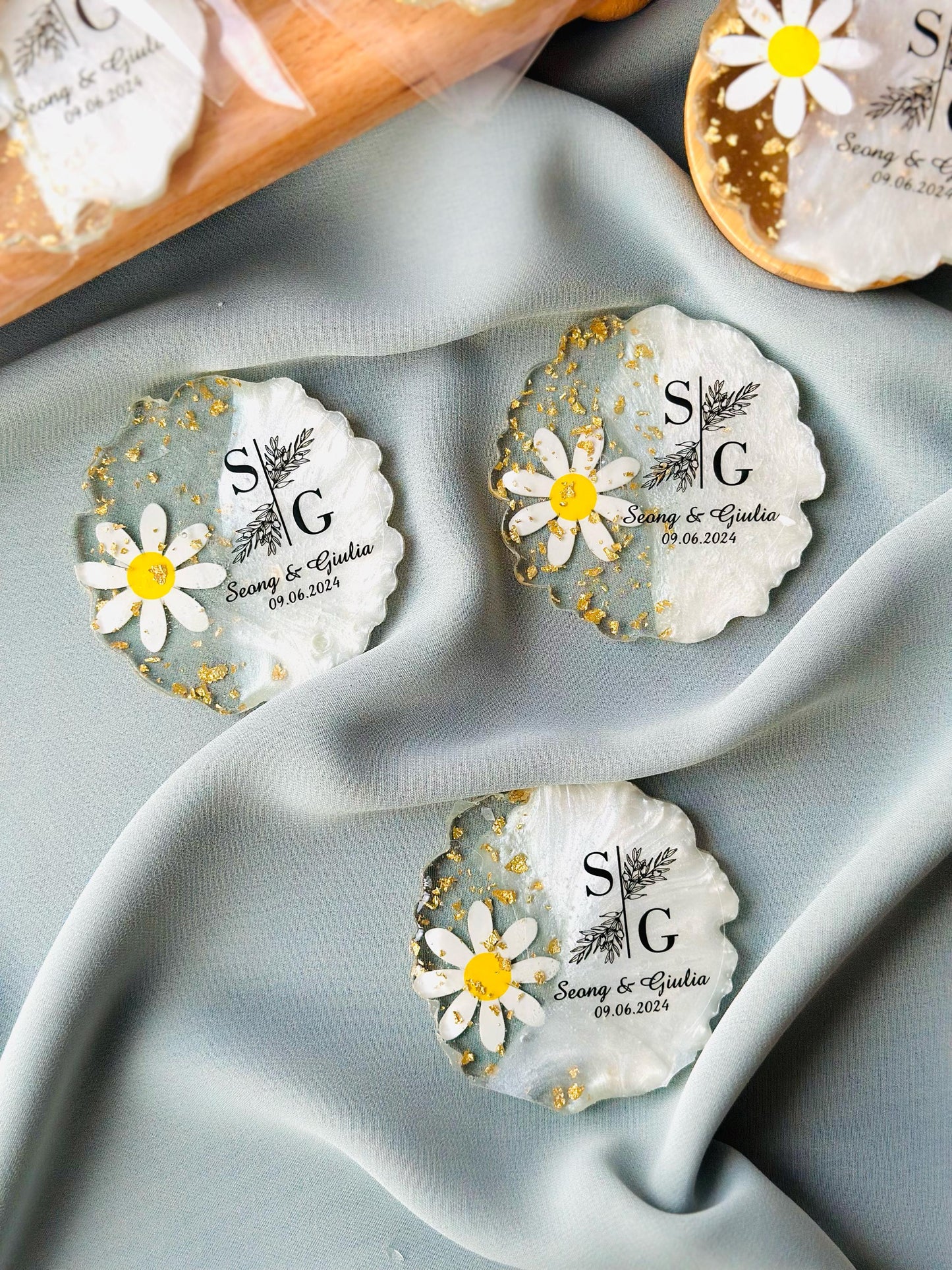 Personalized Adult Birthday Party Bronze Epoxy Magnet Favor,40th Birthday Gift, Adult Party Favors, 30th,70th, 50th,80th,90th,100th Favors
