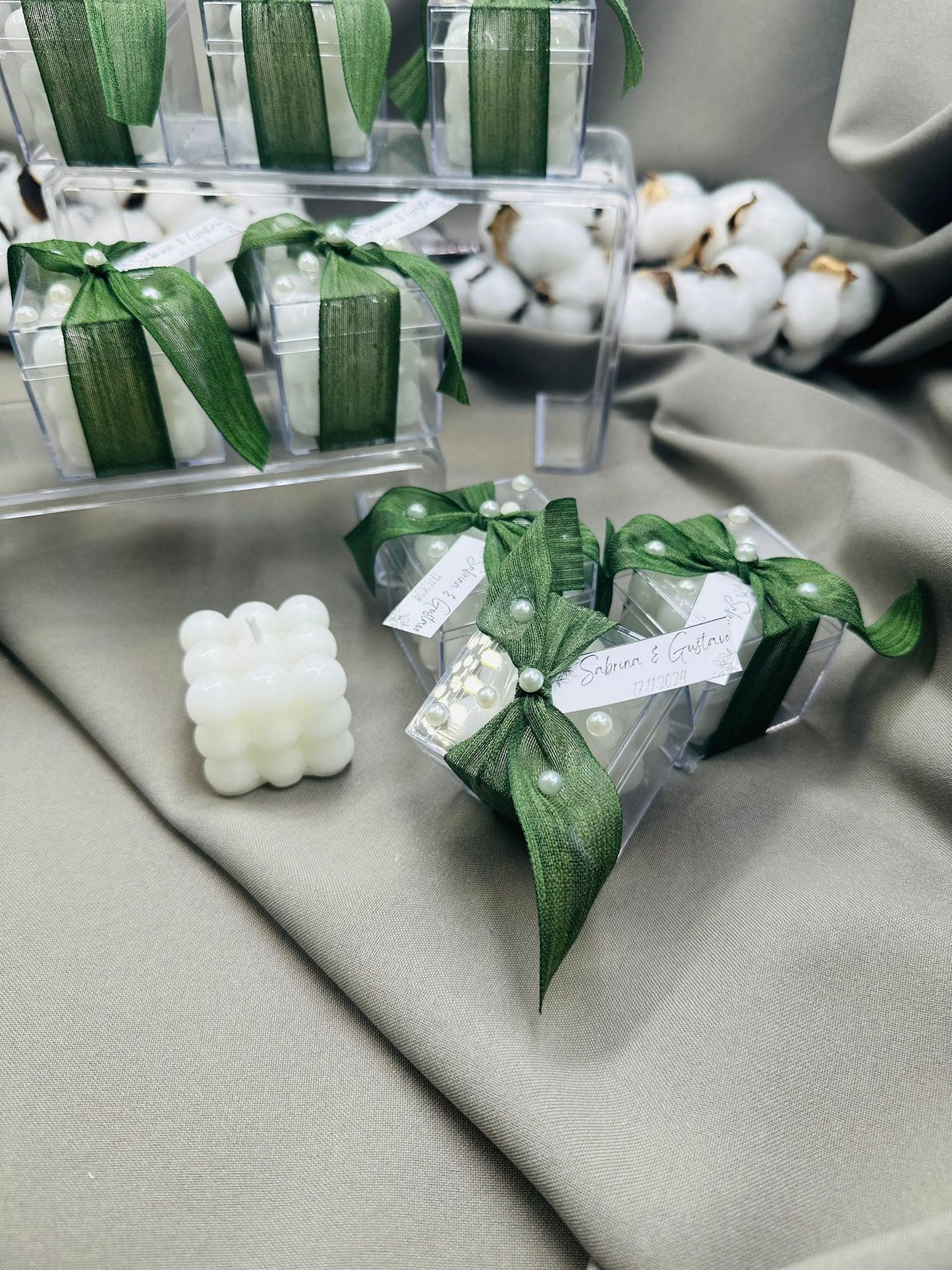 Personalized Pearl Bubble Candle - Elegant Wedding, Engagement, or Special Occasion Gift, Perfect for Any Celebration - Bulk Favors