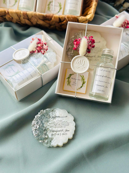 Wedding Golden Epoxy Magnet & Chocolate Set, Engagement Favors, Islamic Wedding Favors, Nikkah Favors ,Ayatul Kursi Favors, ZamZam Favors