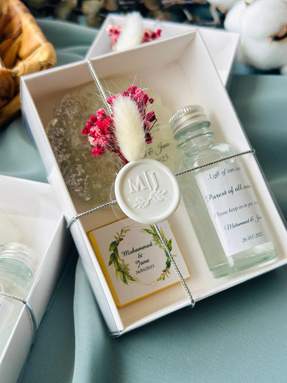 Wedding Golden Epoxy Magnet & Chocolate Set, Engagement Favors, Islamic Wedding Favors, Nikkah Favors ,Ayatul Kursi Favors, ZamZam Favors