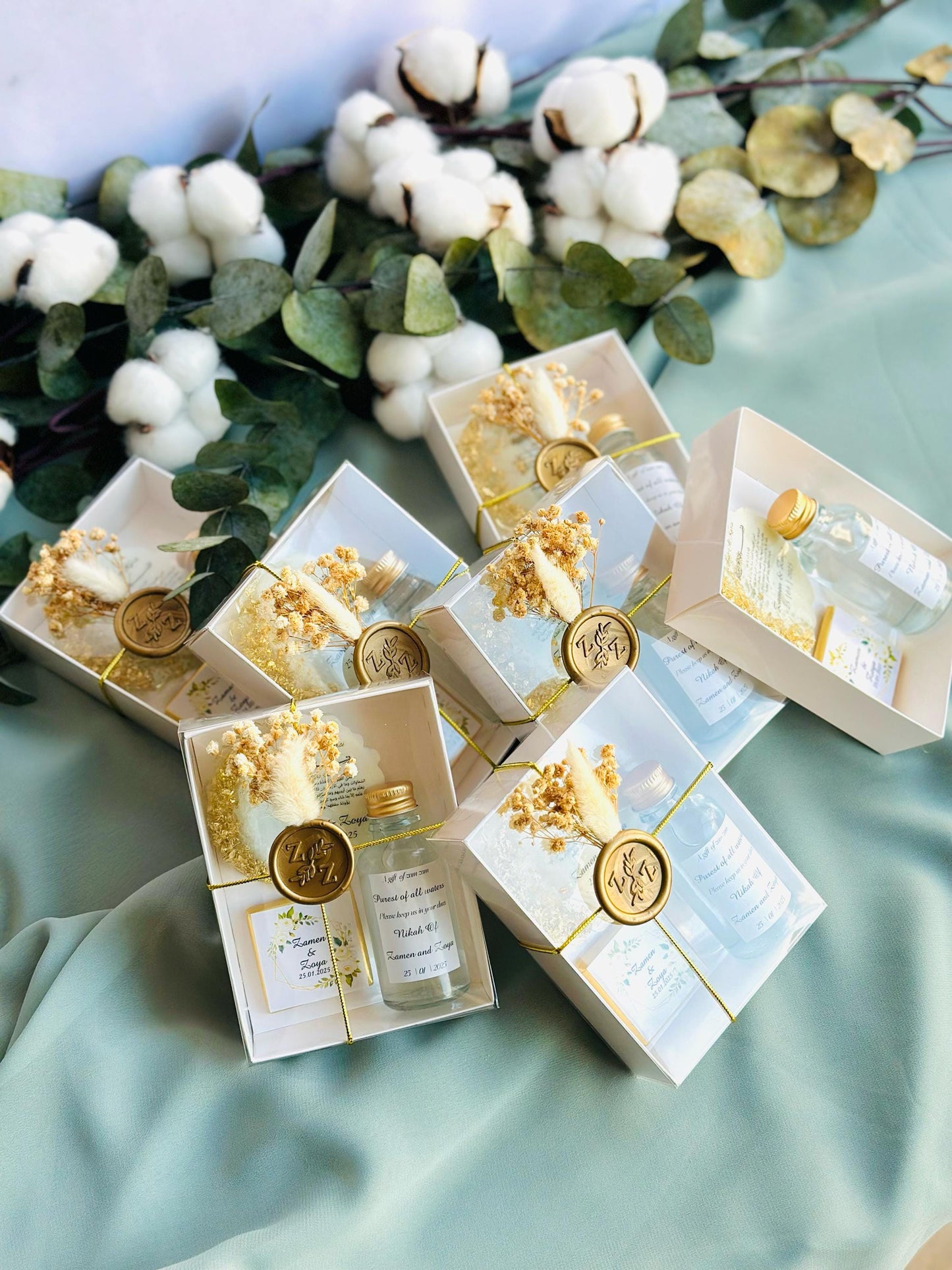 Wedding Golden Epoxy Magnet & Chocolate Set, Engagement Favors, Islamic Wedding Favors, Nikkah Favors ,Ayatul Kursi Favors, ZamZam Favors