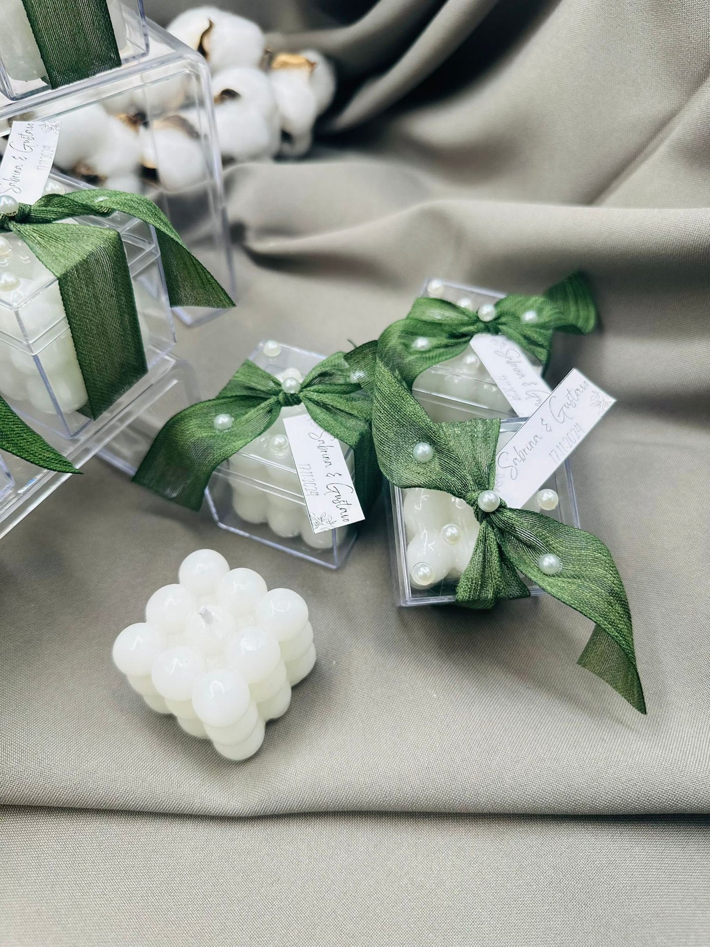 Personalized Pearl Bubble Candle - Elegant Wedding, Engagement, or Special Occasion Gift, Perfect for Any Celebration - Bulk Favors