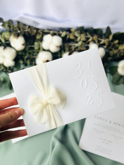 Passport Invitation with Gold Foil and White Passport Cover, Passport Invitation, Boarding Pass Invites, Passport Invite, Wedding Invitation