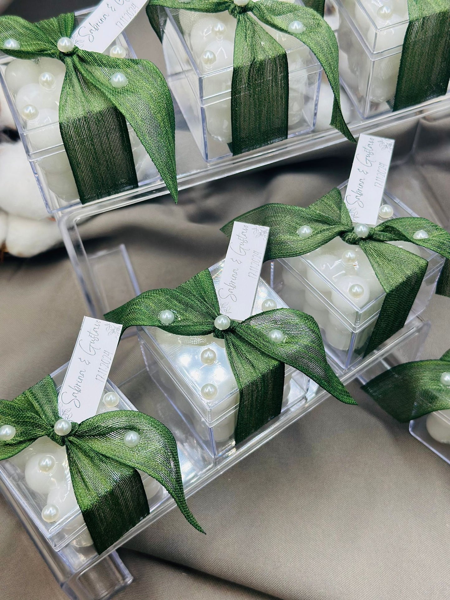 Personalized Pearl Bubble Candle - Elegant Wedding, Engagement, or Special Occasion Gift, Perfect for Any Celebration - Bulk Favors