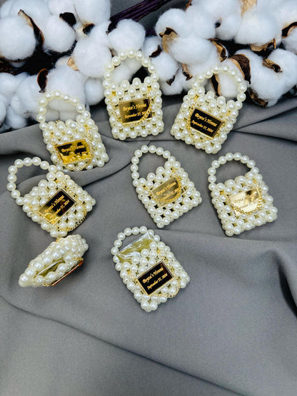 Mini Pearl Bag, Premium Chocolate, Handmade Wedding Favor, Luxury Bridal Shower Gift, Personalized Pearl Clutch, Pearl Purse Favor