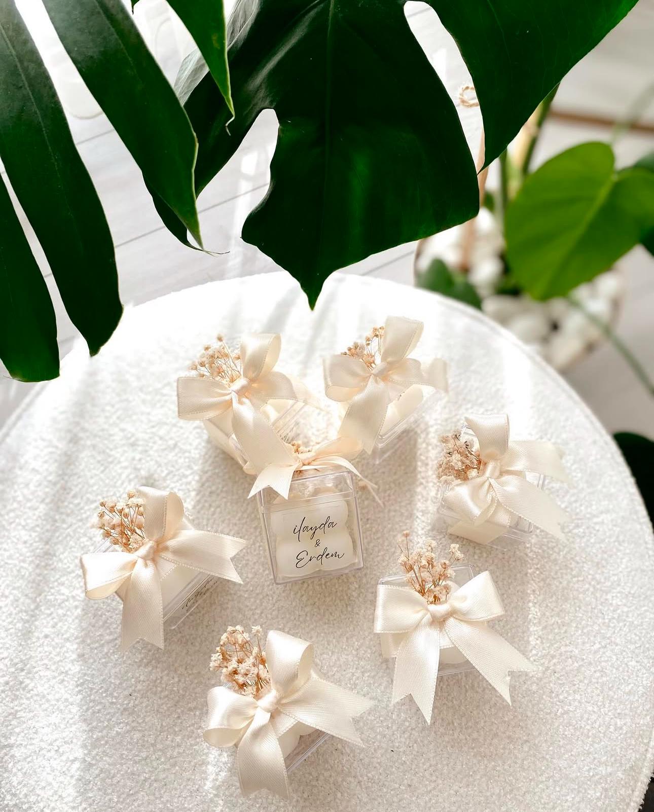 Custom Wedding Party Thank you Candle Favor for Guests, Luxury Wedding Candle Favors for Guest, Elegant Candle in glass, Wedding Favor